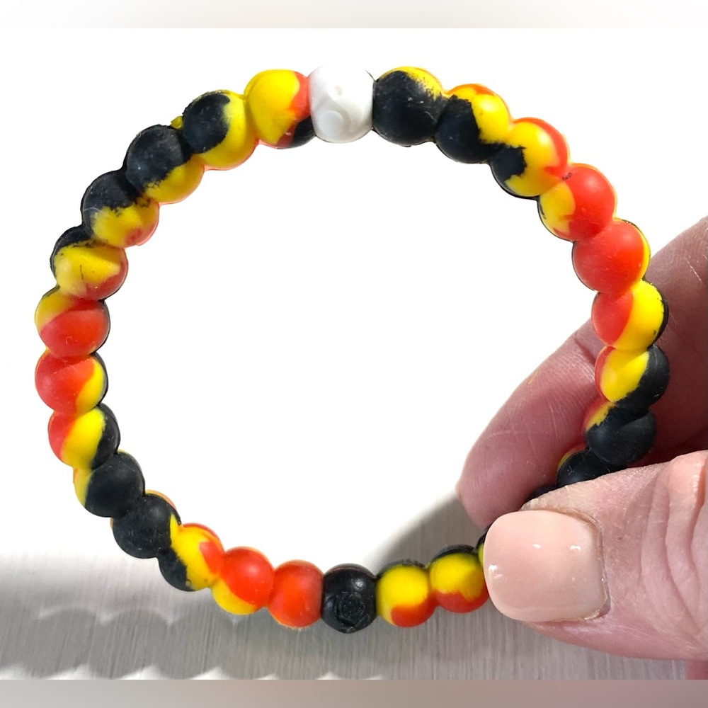 LOKAI Red/Yellow/Black Atlanta Hawks NBA Game Day Bangle Bracelet Y2K Streetwear - Picture 2 of 5